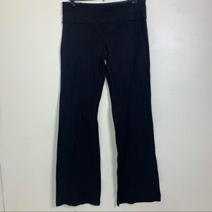 5/$25 Lululemon flare leggings